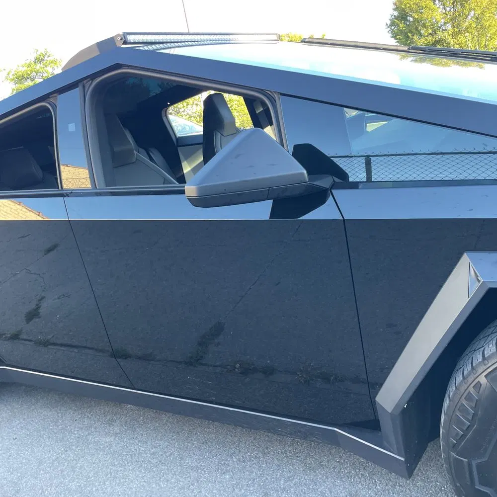 2024 Tesla Cybertruck Base