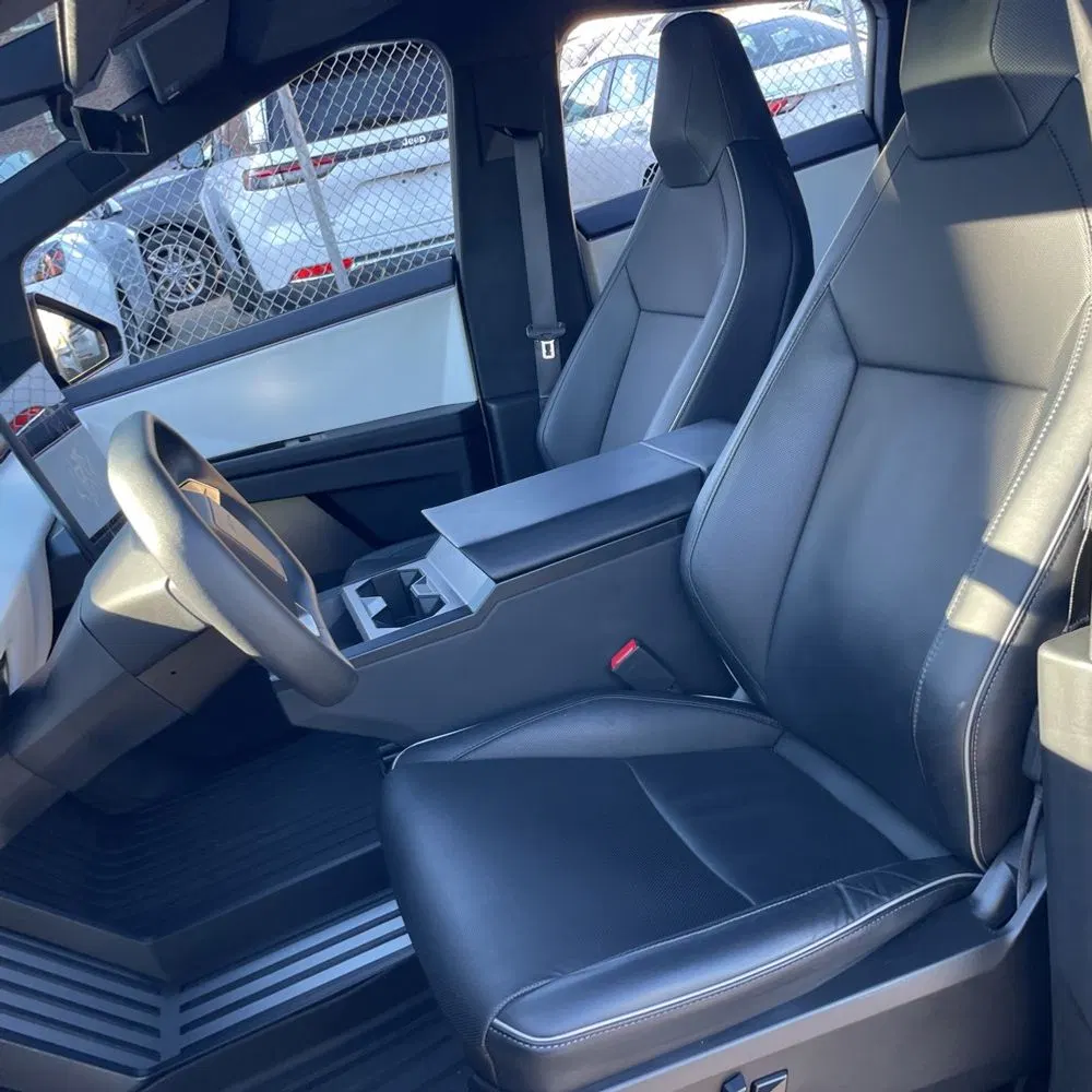 2024 Tesla Cybertruck Base
