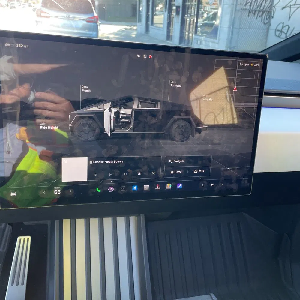 2024 Tesla Cybertruck Base