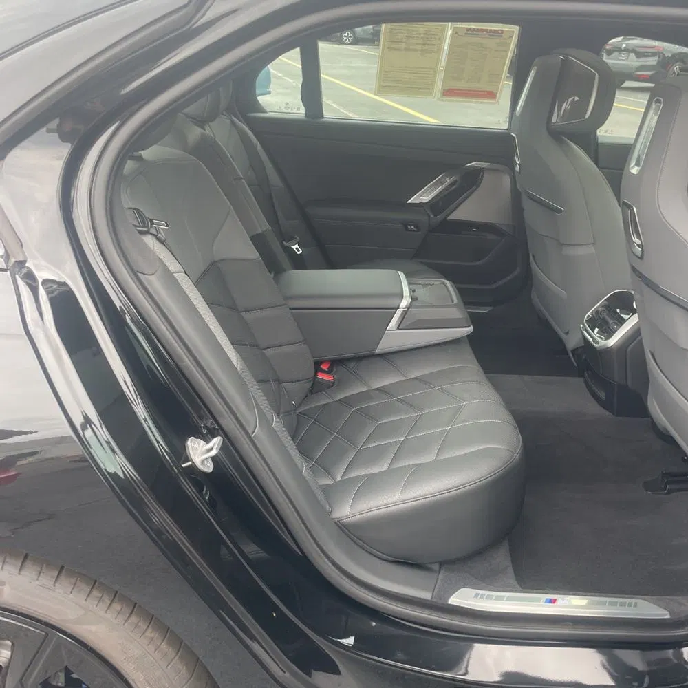 2024 BMW 7-Series 750e xDrive