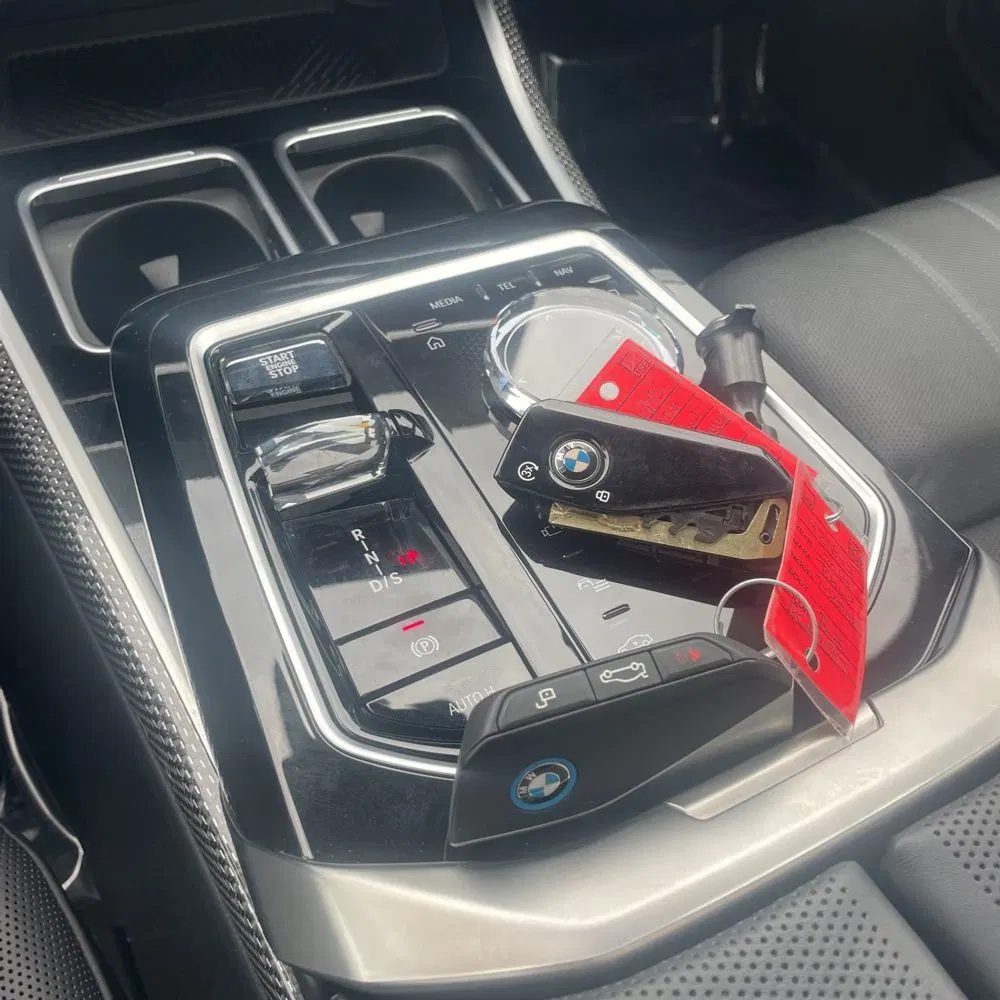 2024 BMW 7-Series 750e xDrive