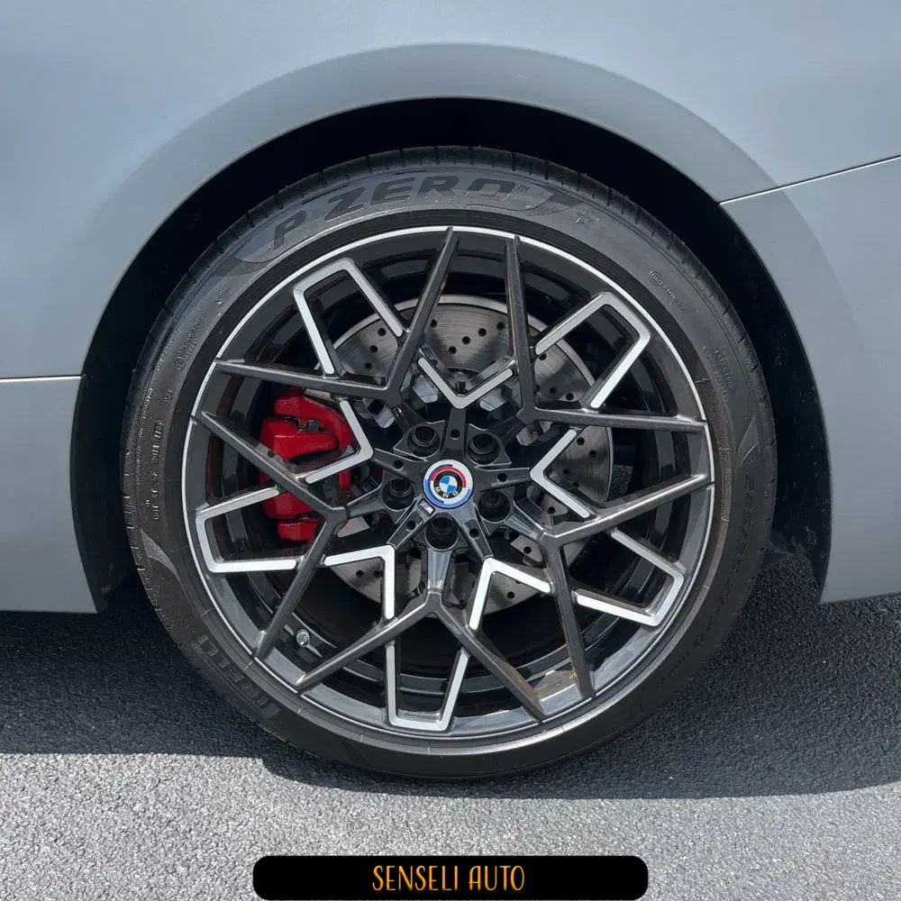 2023 BMW M8 Competition