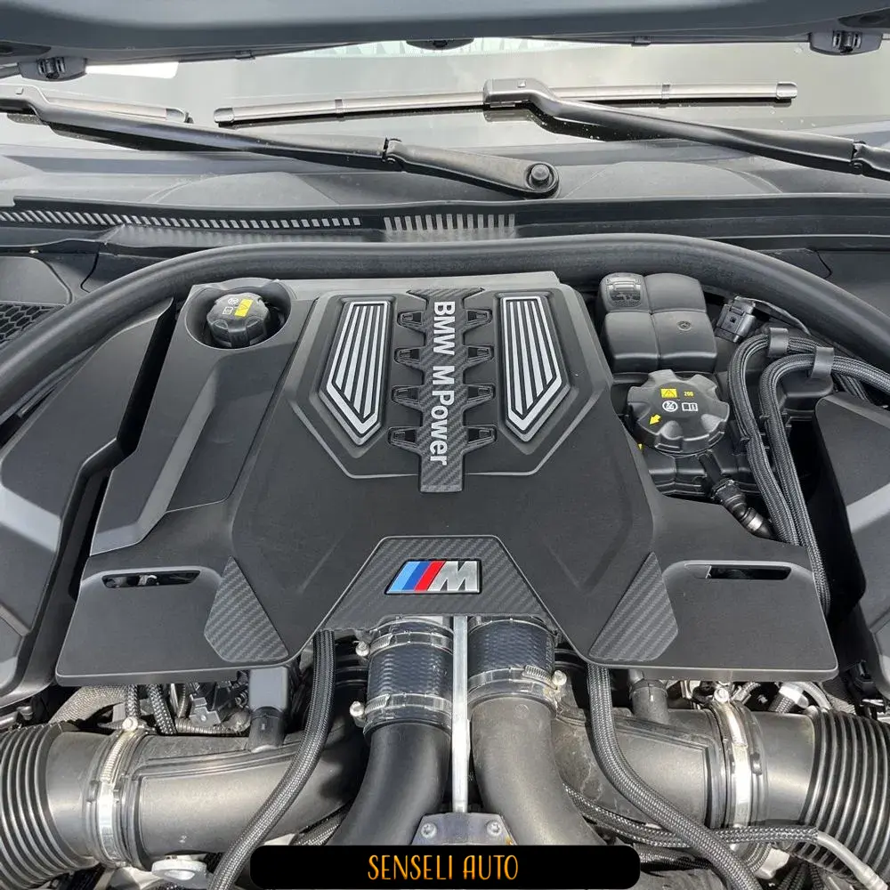 2023 BMW M8 Competition