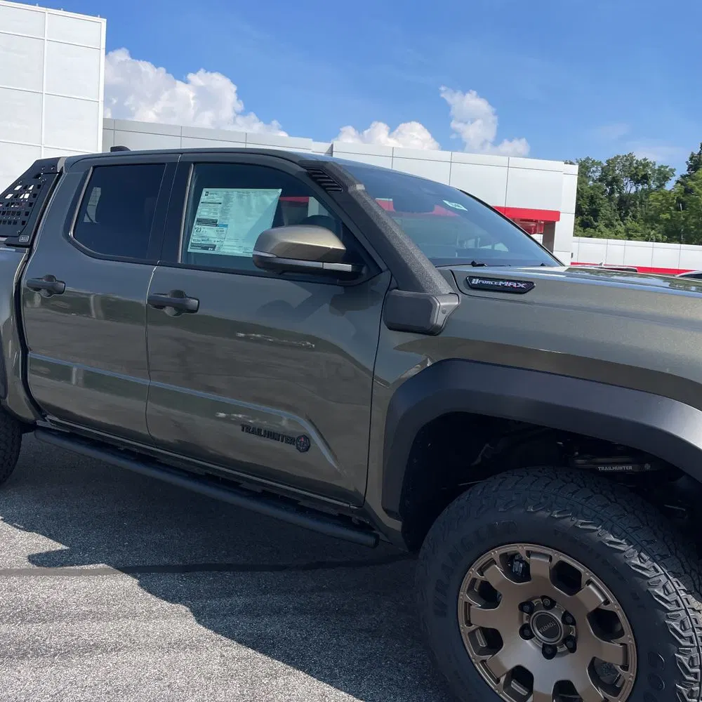 2025 Toyota Tacoma Trailhunter HV