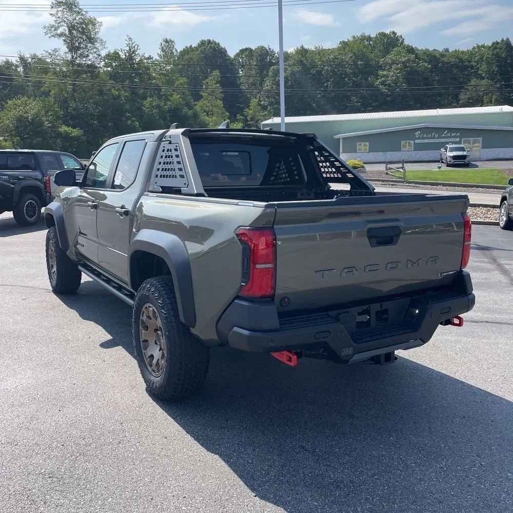 2025 Toyota Tacoma Trailhunter HV