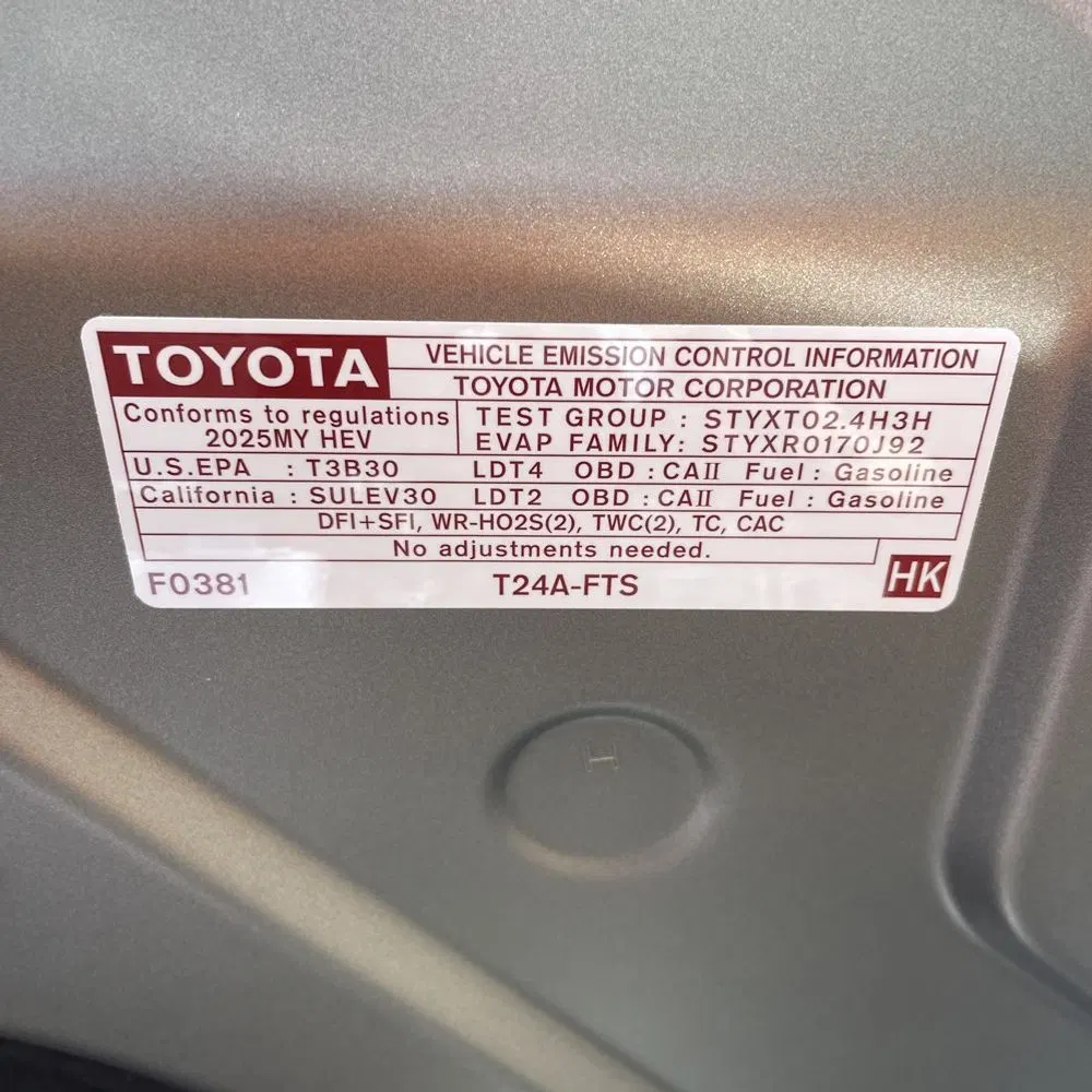 2025 Toyota Tacoma Trailhunter HV