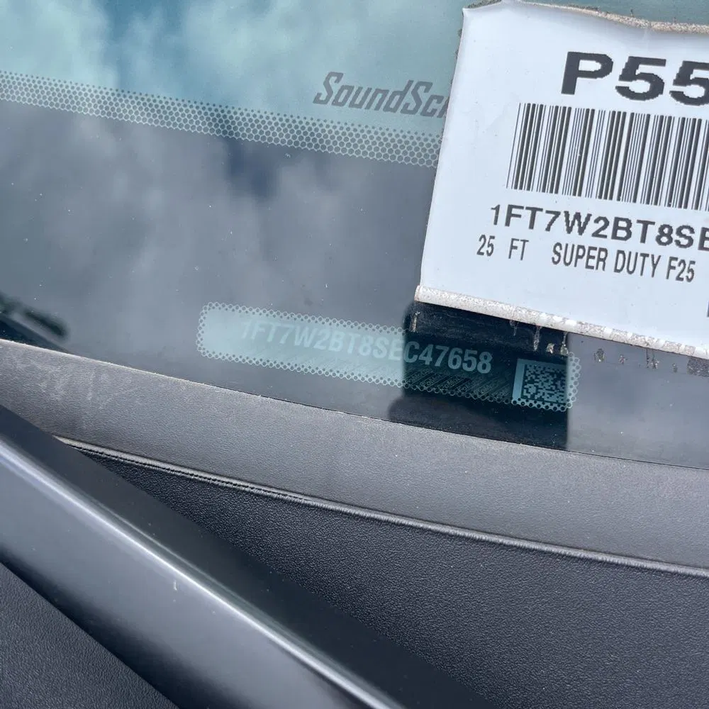 2025 Ford F250 S/D Platinum