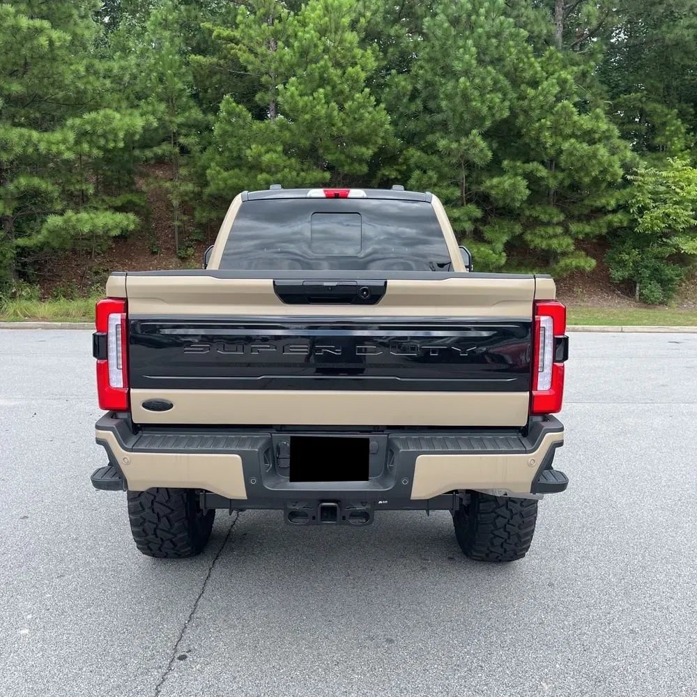 2025 Ford F250 S/D Platinum