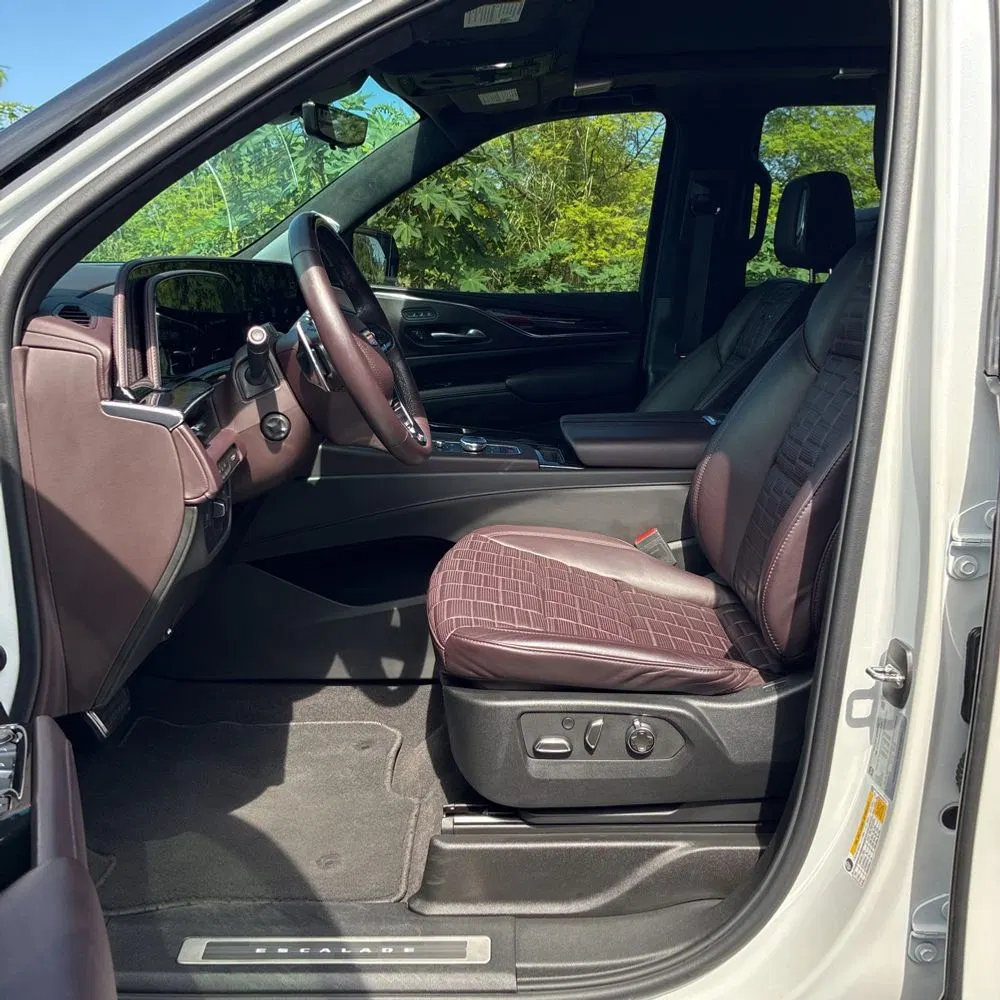 2023 Cadillac Escalade-V Base