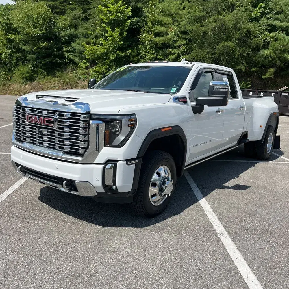 2024 GMC Sierra 3500 Denali