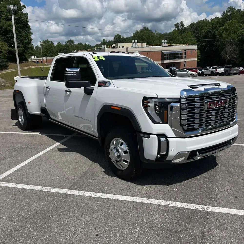 2024 GMC Sierra 3500 Denali