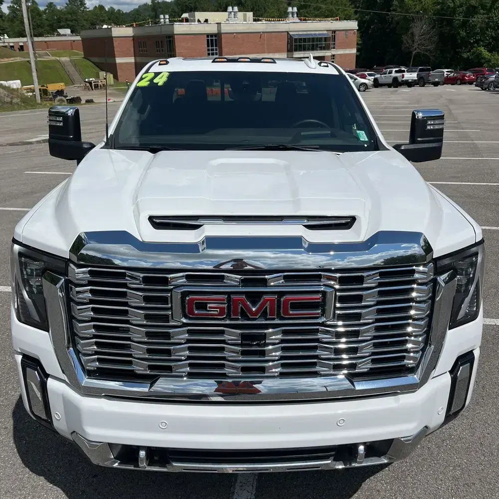 2024 GMC Sierra 3500 Denali