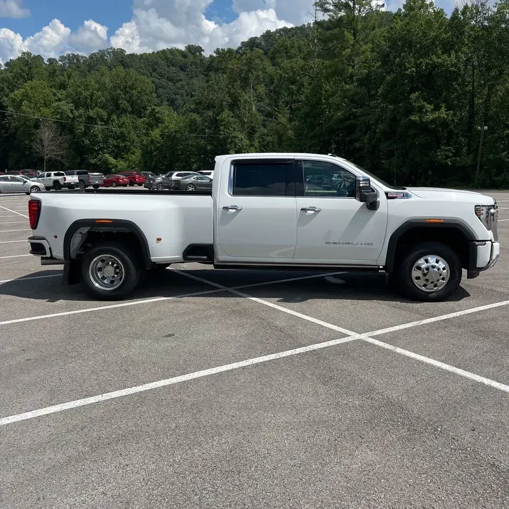2024 GMC Sierra 3500 Denali