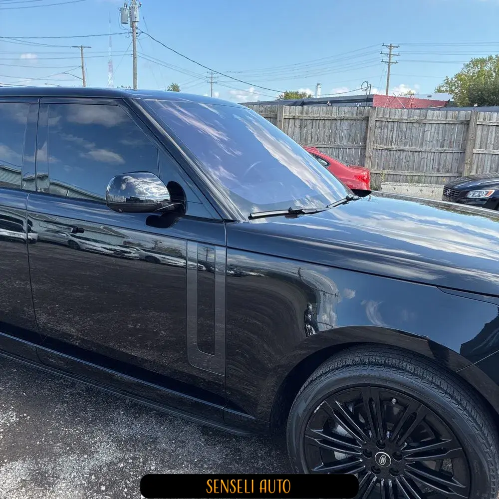 2023 Land Rover Range Rover SE