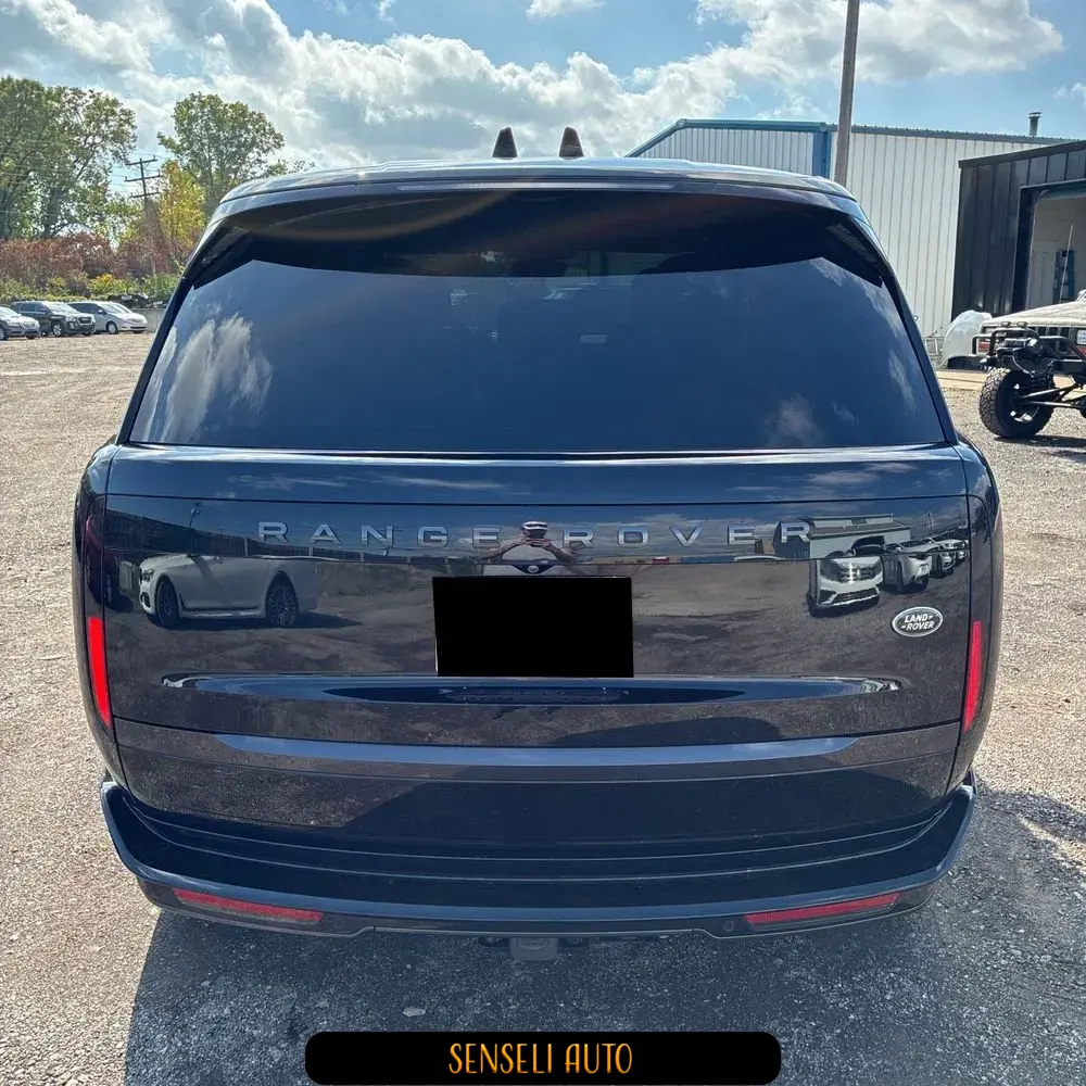2023 Land Rover Range Rover SE