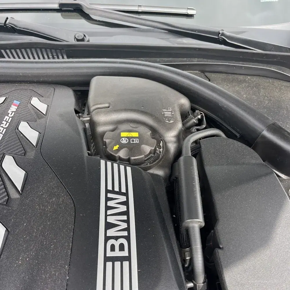 2022 BMW 8-Series M850xi