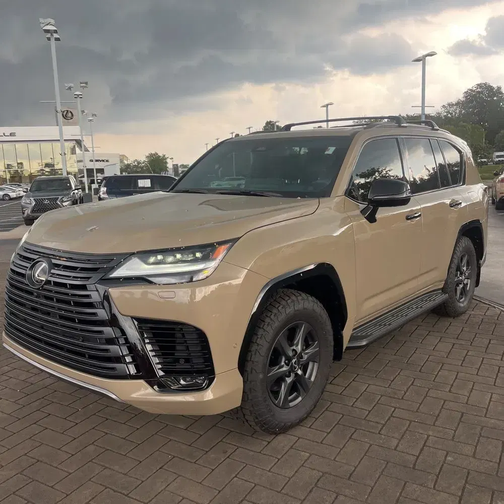2025 Lexus LX 700h Overtrail