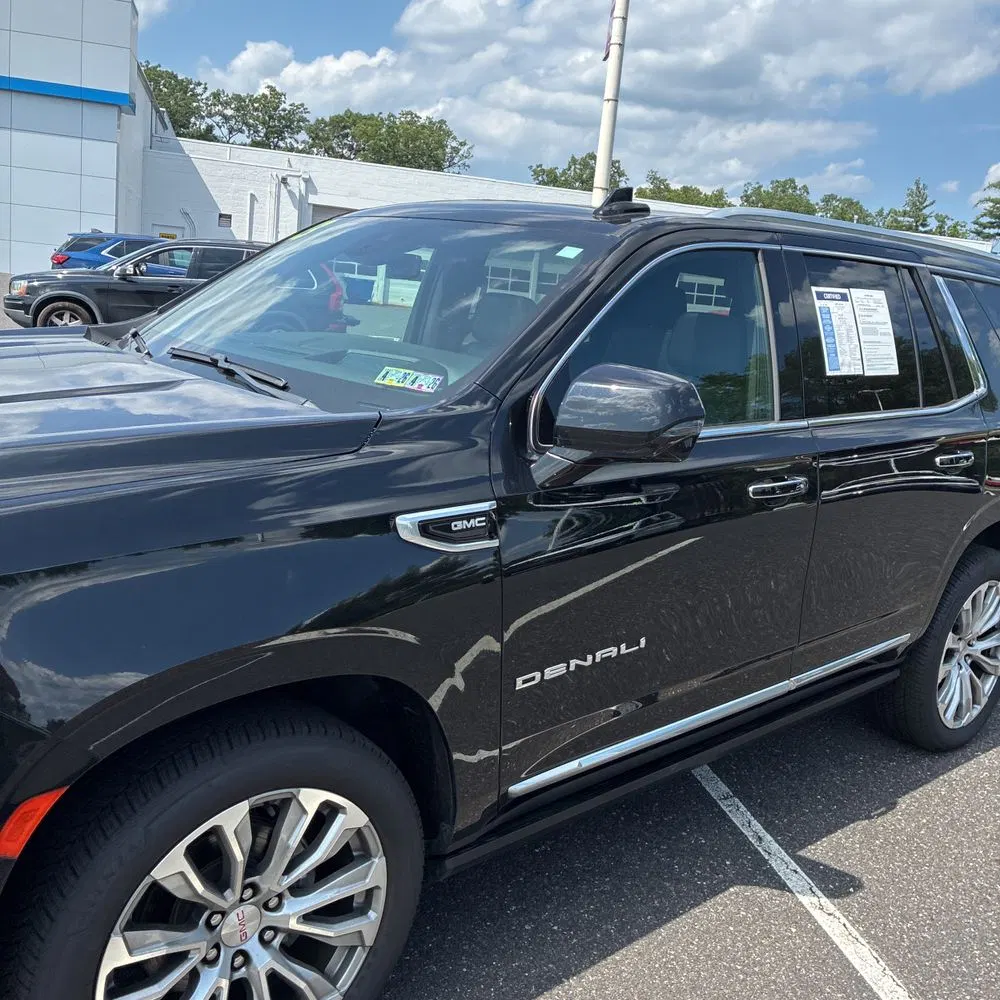 2023 GMC Yukon Denali