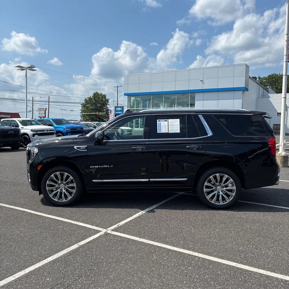 2023 GMC Yukon Denali