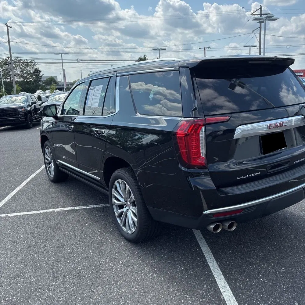 2023 GMC Yukon Denali