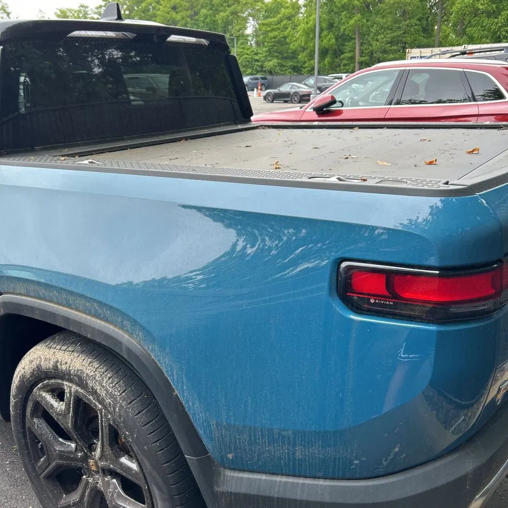 2023 Rivian R1T Adventure Quad-Motor