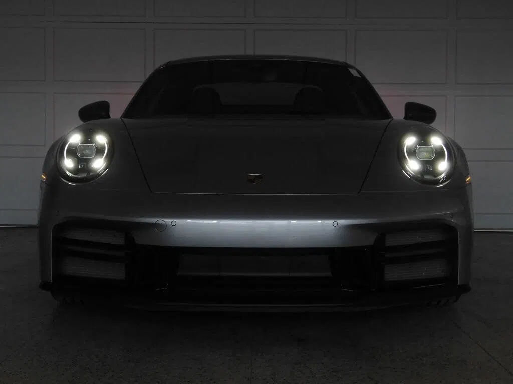 2025 Porsche 911 Carrera T Coupe RWD