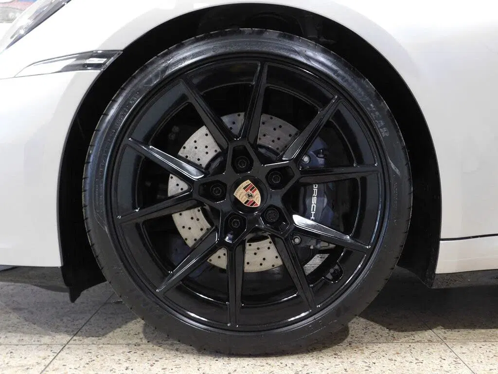 2025 Porsche 911 Carrera T Coupe RWD