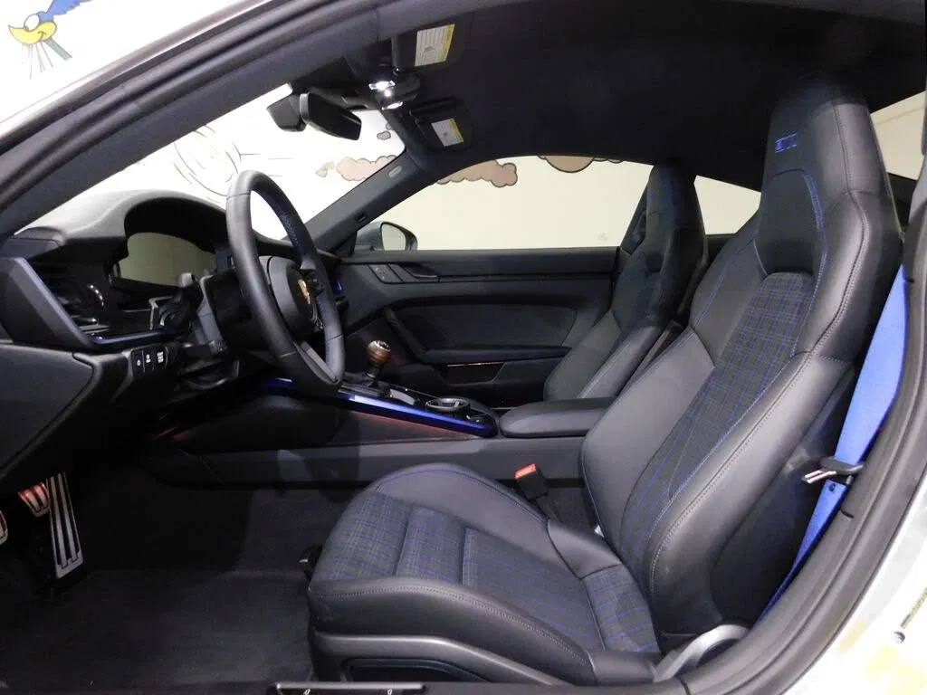 2025 Porsche 911 Carrera T Coupe RWD