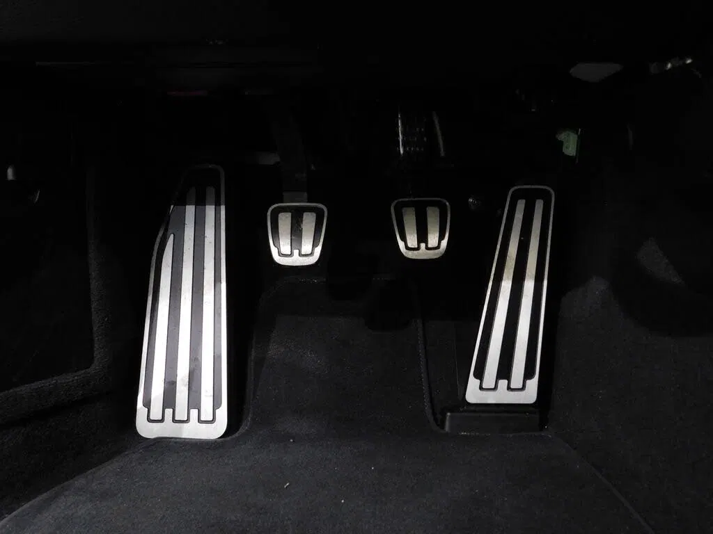 2025 Porsche 911 Carrera T Coupe RWD