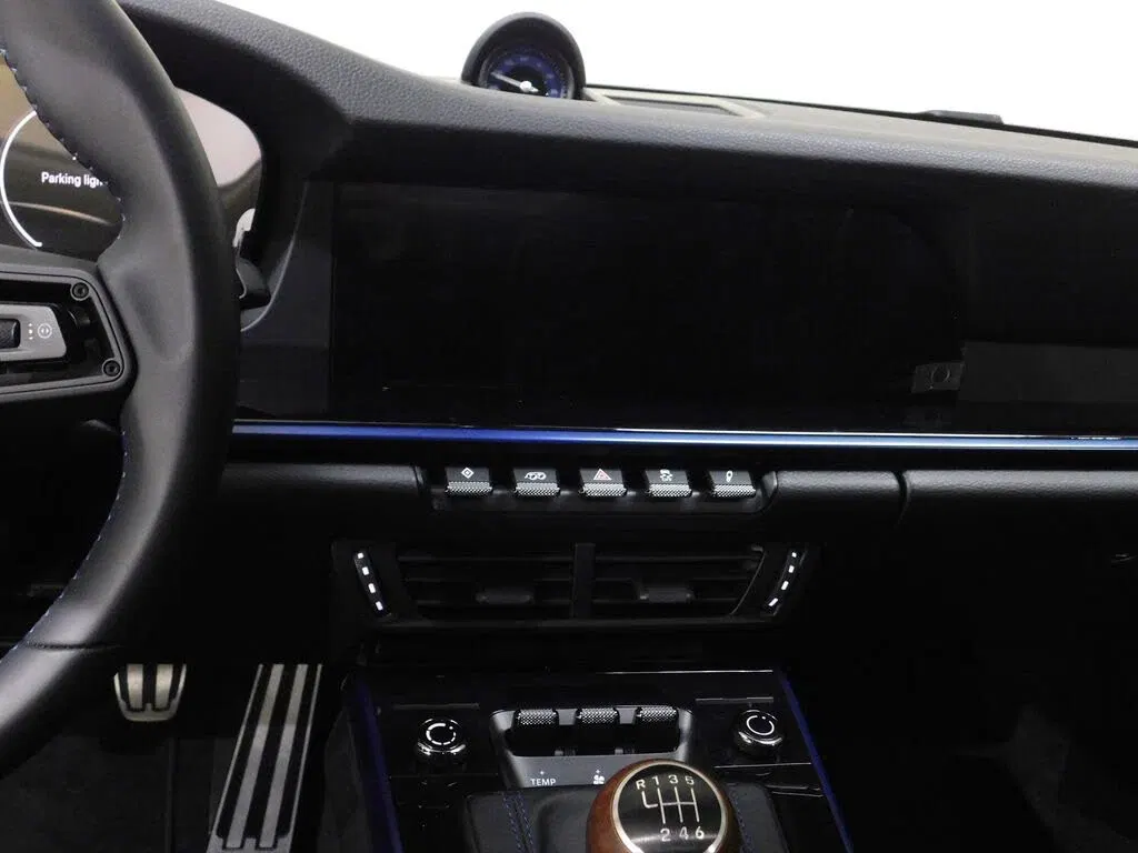 2025 Porsche 911 Carrera T Coupe RWD