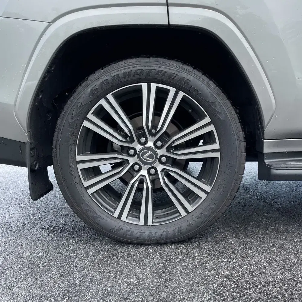 2024 Lexus LX 600 Luxury