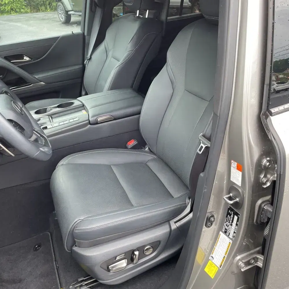 2024 Lexus LX 600 Luxury
