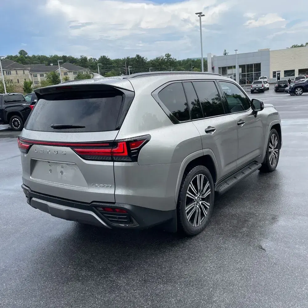2024 Lexus LX 600 Luxury