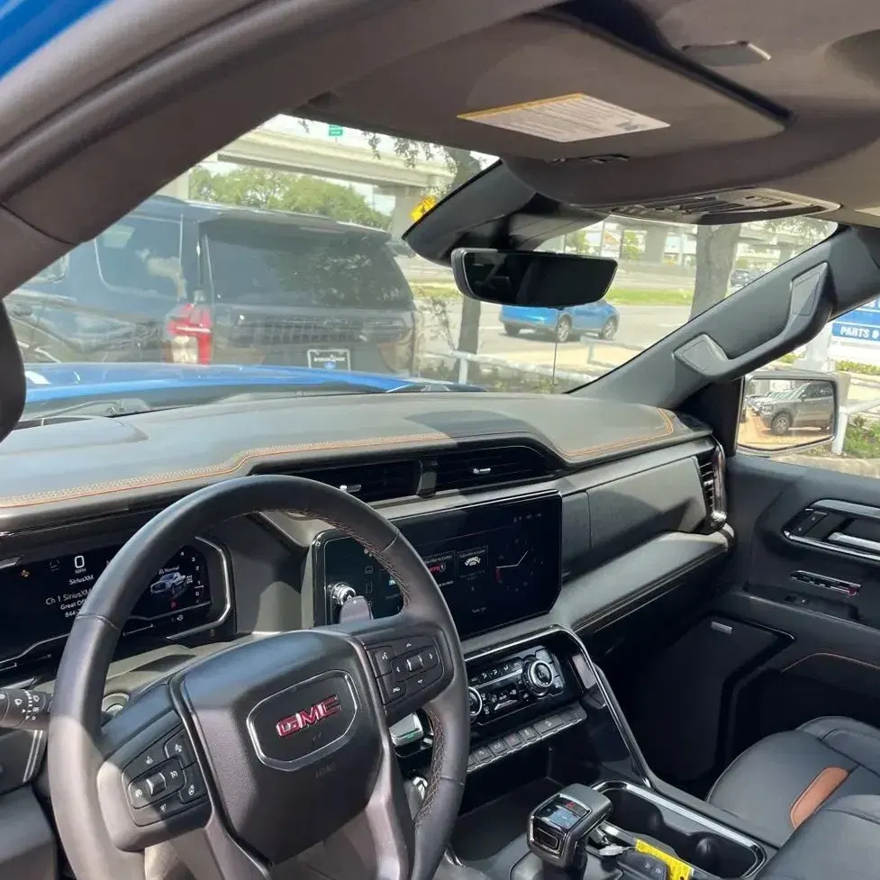 2024 GMC Sierra 1500 AT4