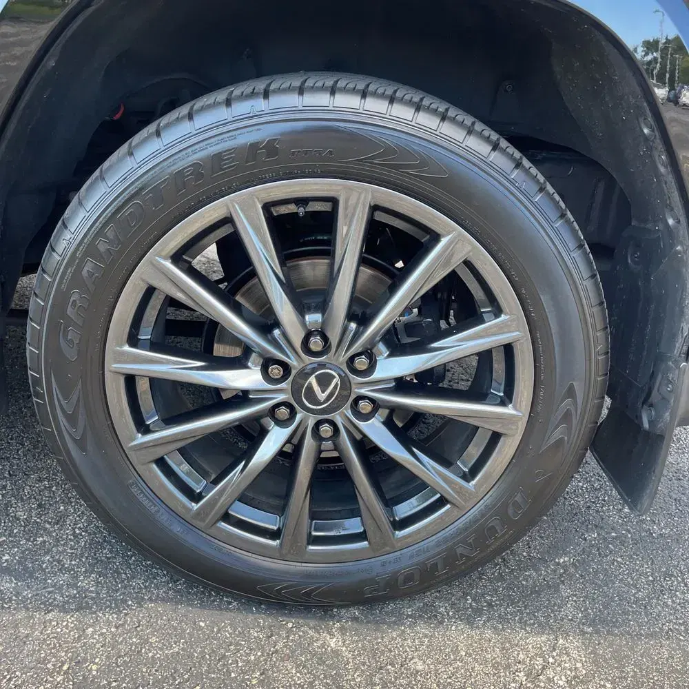 2024 Lexus LX 600 F SPORT Handling