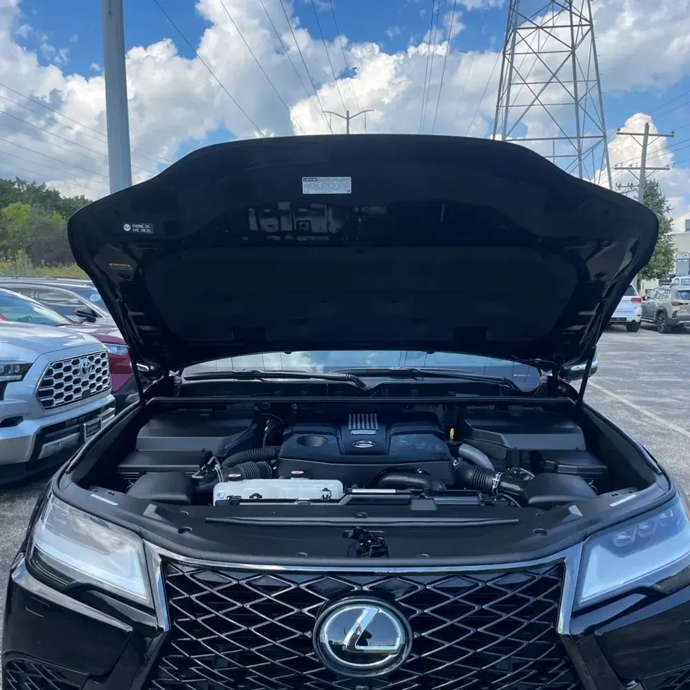 2024 Lexus LX 600 F SPORT Handling