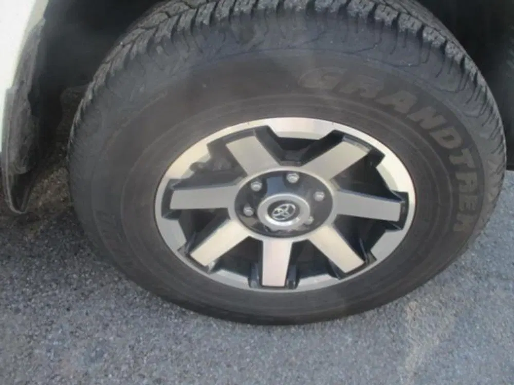 2024 Toyota 4Runner TRD Off Road