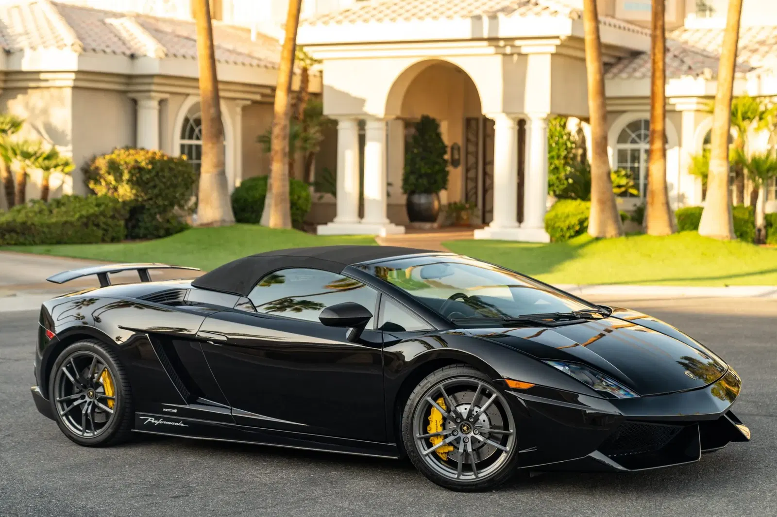 2011 Lamborghini Gallardo LP570-4 Spyder Performante