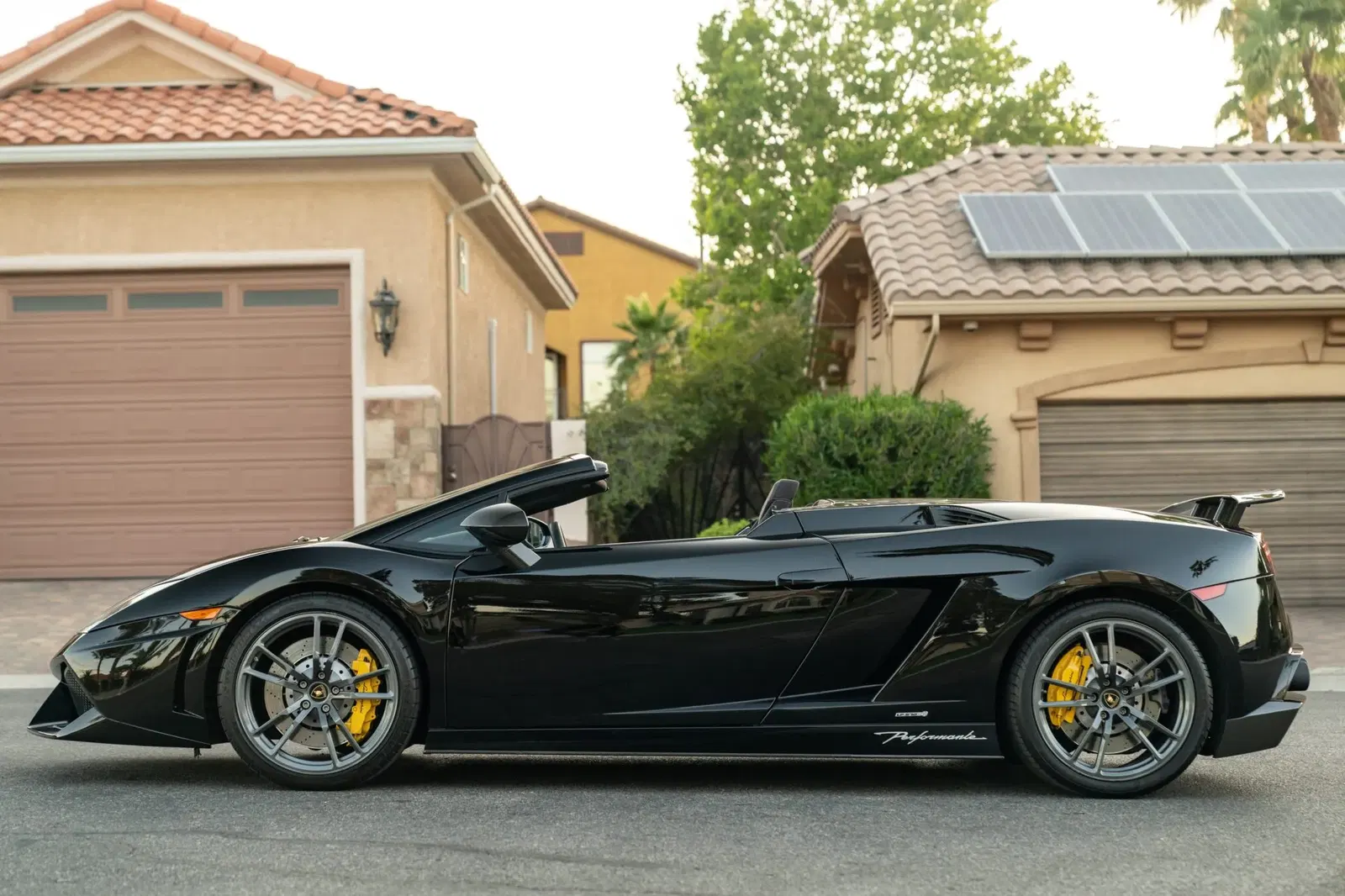 2011 Lamborghini Gallardo LP570-4 Spyder Performante