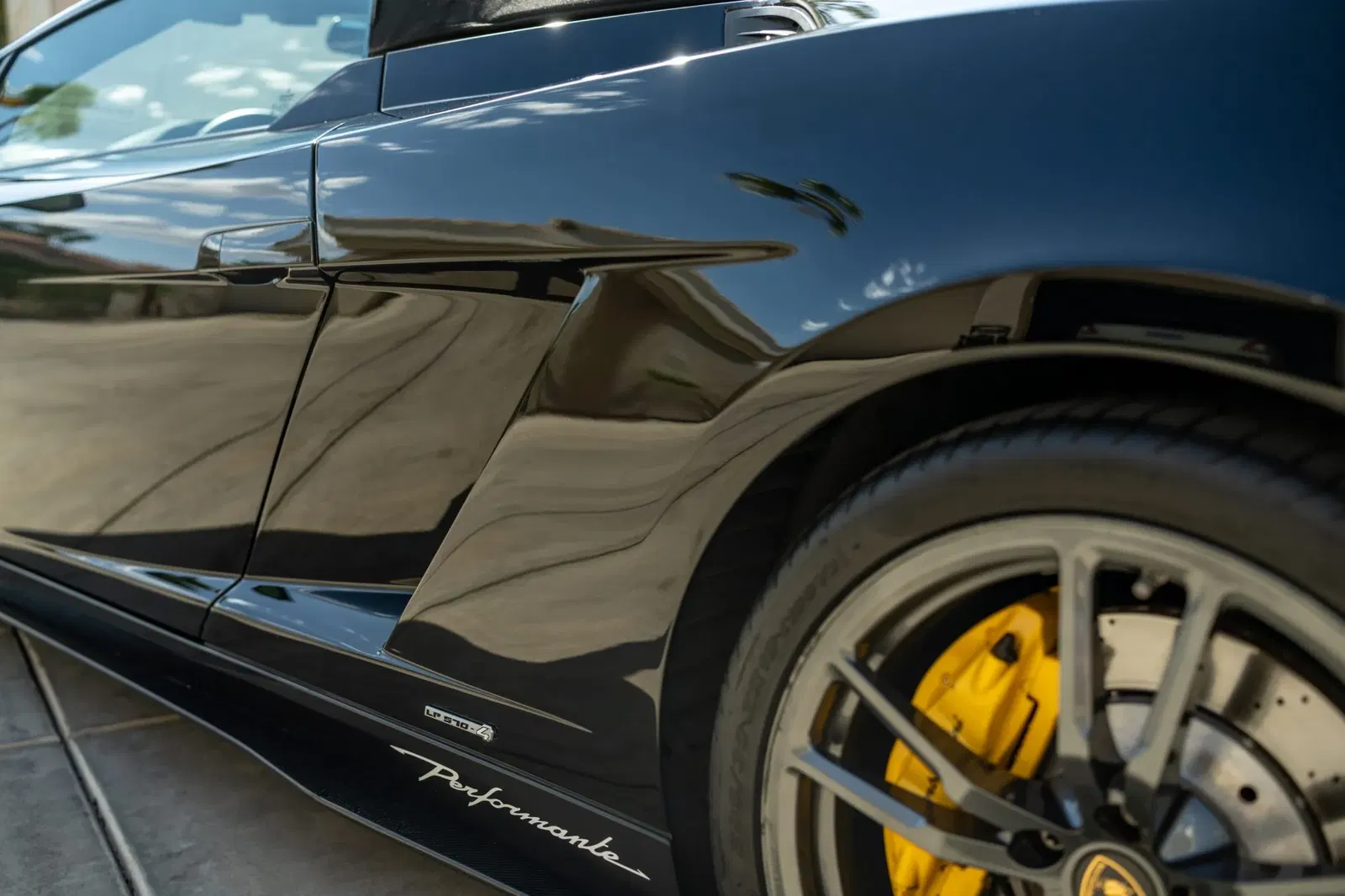 2011 Lamborghini Gallardo LP570-4 Spyder Performante
