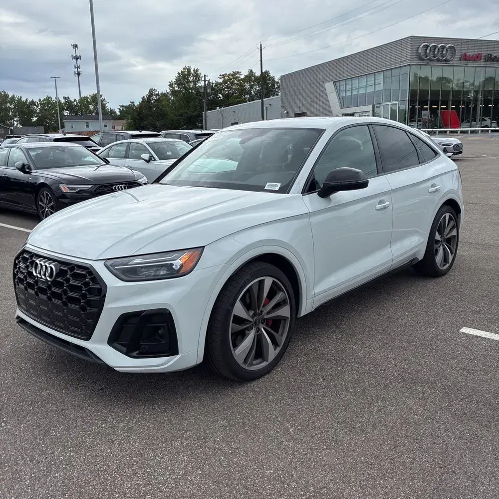 2024 Audi SQ5 Premium Plus