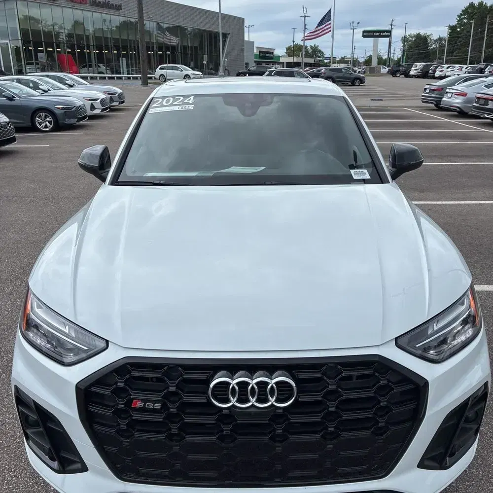 2024 Audi SQ5 Premium Plus