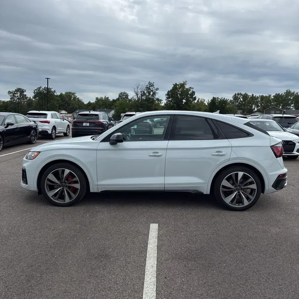 2024 Audi SQ5 Premium Plus