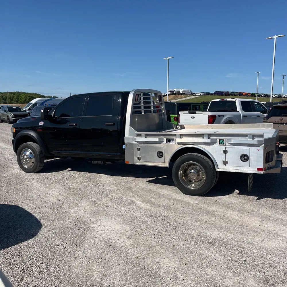 2024 Ram 4500 Chassis Tradesman/SLT/Laramie/Limited