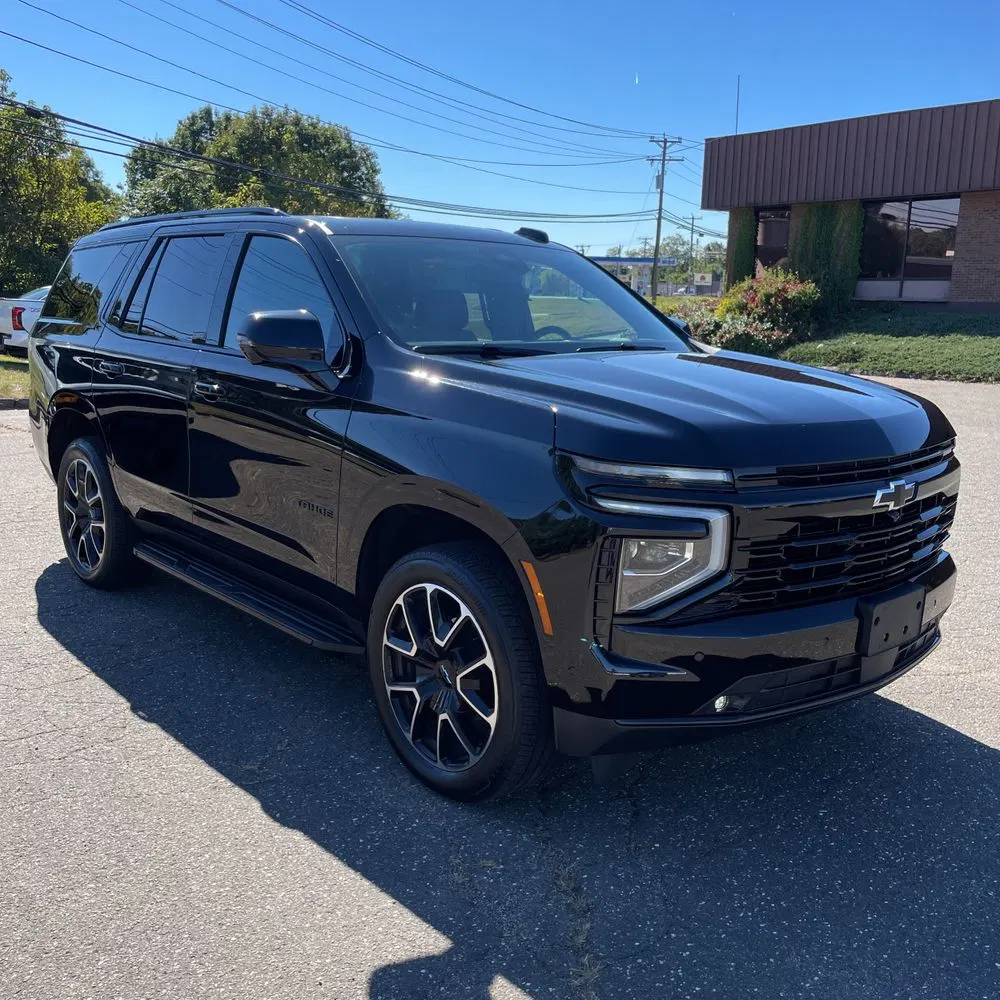 2025 Chevrolet Tahoe RST
