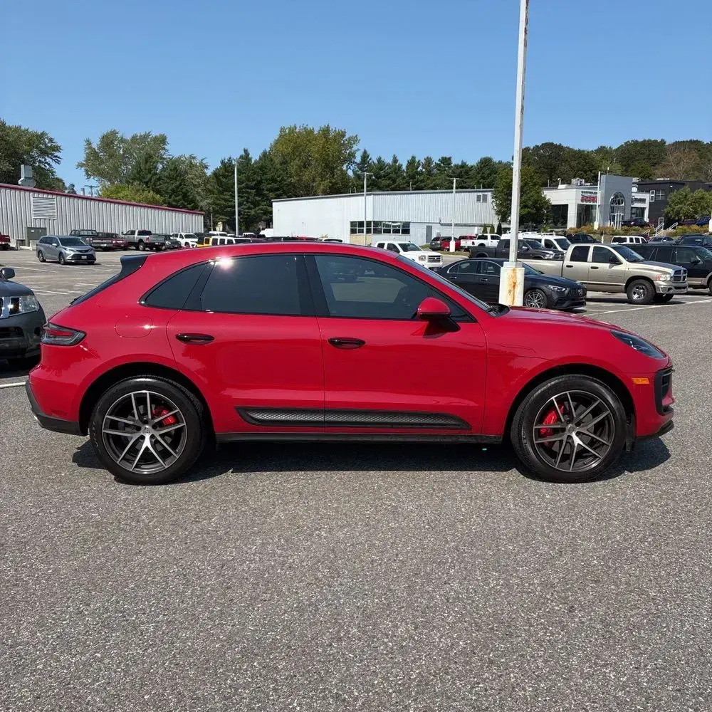 2022 Porsche Macan S