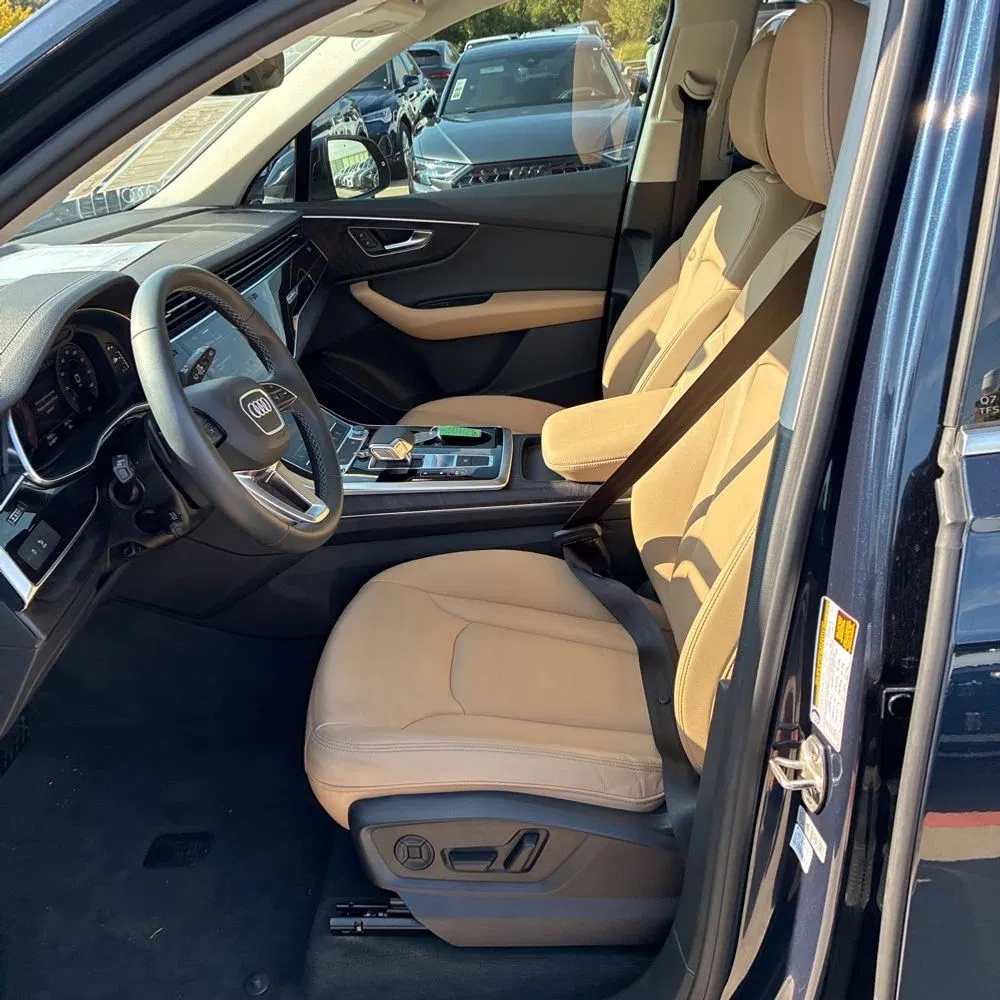2025 Audi Q7 Premium 55