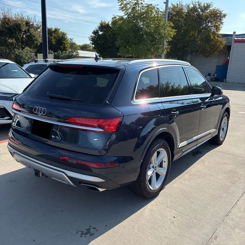 2025 Audi Q7 Premium 55