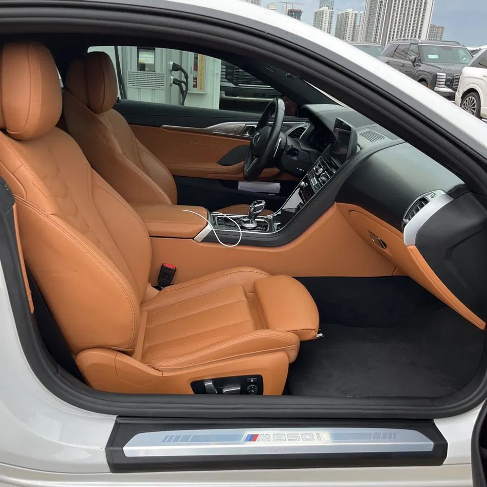 2024 BMW 8-Series M850xi