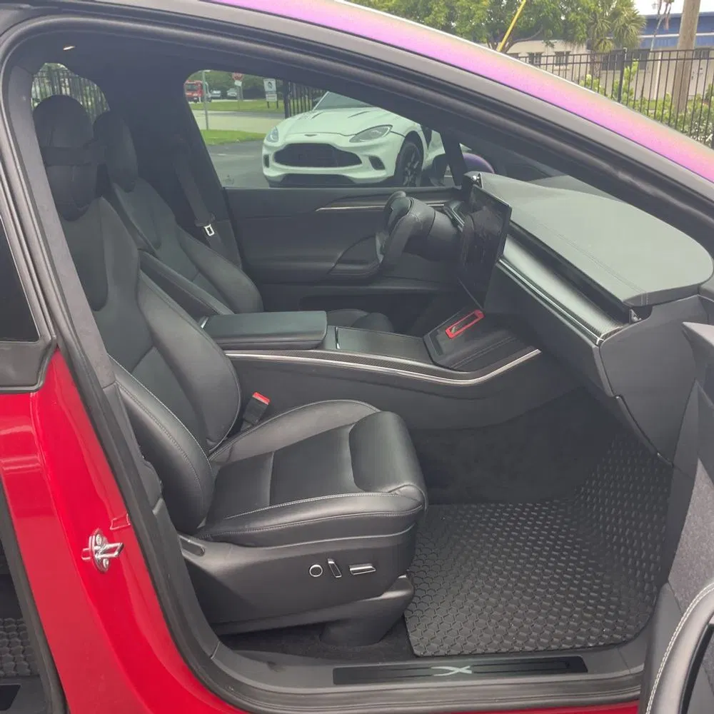 2022 Tesla Model X Plaid
